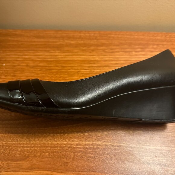 Life Stride Black Wedges - Picture 2 of 4